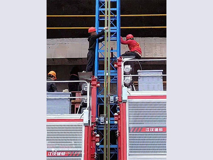 电梯滑线